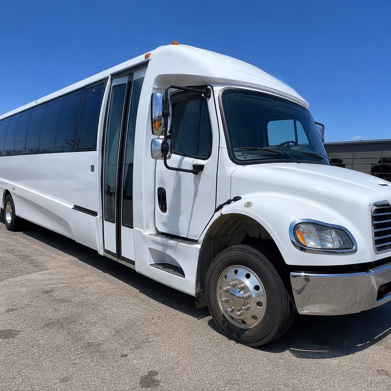Garden Grove Wedding Transportation & Shuttle Service